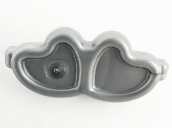 Plant, Flower, 7 Petals on Pin in Flat Silver