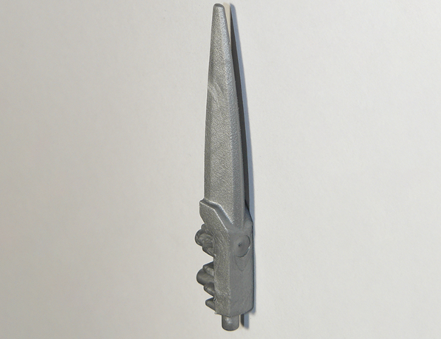 Large Figure Weapon Blade, Long Flexible in Flat Silver