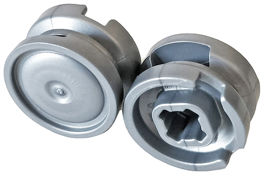Wheel 11 x 6 with Smooth Hubcap in Flat Silver