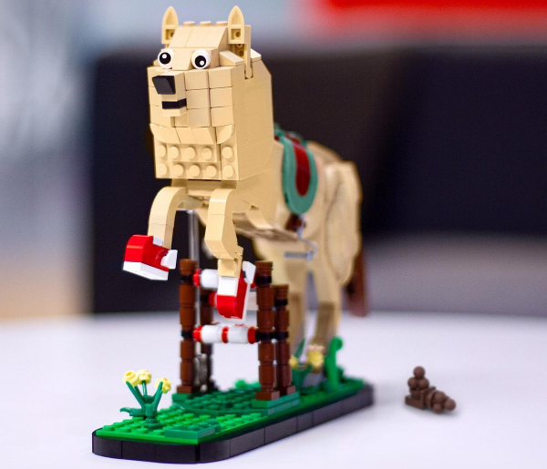 LEGO 010423 The Majestic Horse