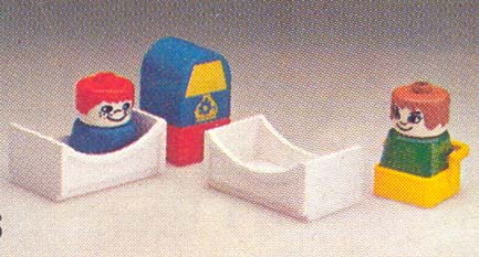 LEGO 028 Nursery Furniture