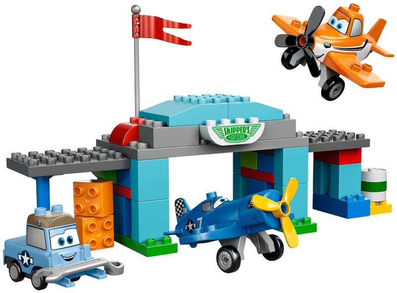 LEGO 10511 "Skipper's" Flight School