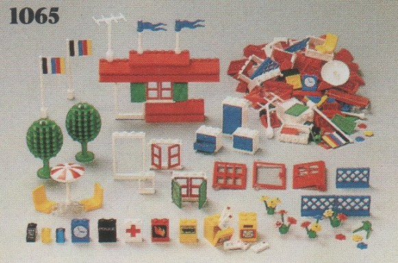 LEGO 1065 House Accessories - 182 elements