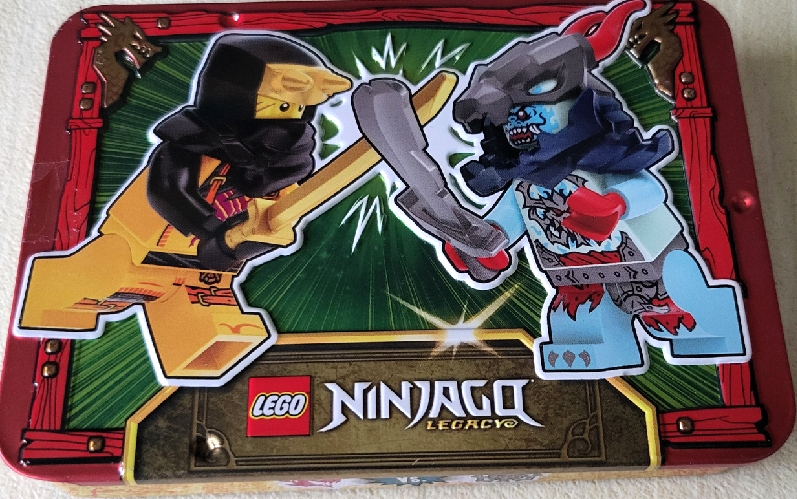 LEGO 112506 Arin vs. Spectral Dragonian Scout metal box