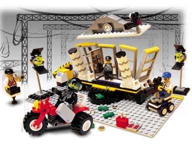 LEGO 1352 Explosion Studio