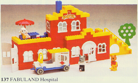 LEGO 137 Hospital