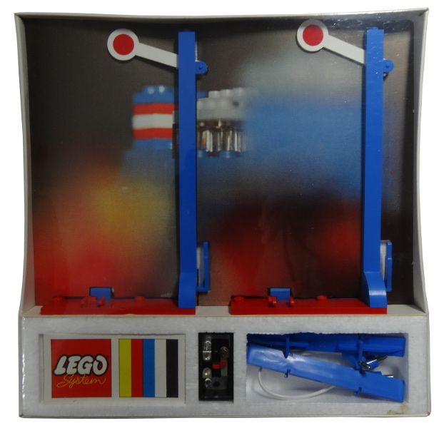 LEGO 156 2 Signals with Automatic Stop / Go Attachment