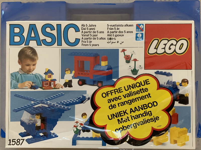 LEGO 1587 Basic Set with Storage Case