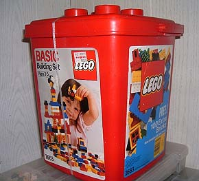 LEGO 1663 Basic Building Set in Bucket