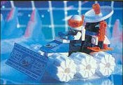 LEGO 1704 (Unknown - Ice Planet Satellite Plow ?)