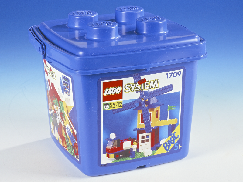 LEGO 1709 Basic Set in Bucket