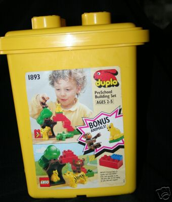 LEGO 1893 Bucket with Bonus Animals