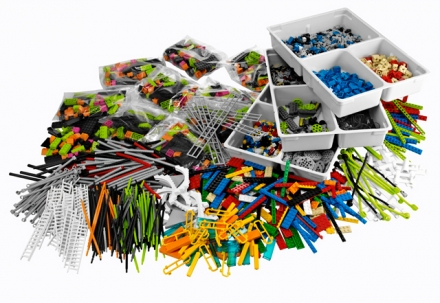 LEGO 2000413 Serious Play Connections Kit (2010 Version)