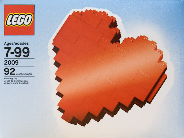 LEGO 2009-2 2009 Employee Exclusive - Heart