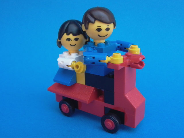 LEGO 212-2 Scooter