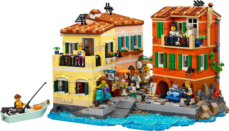 LEGO 21359 Italian Riviera