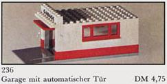 LEGO 236-3 Garage with Automatic Door (Gray base and door frame)