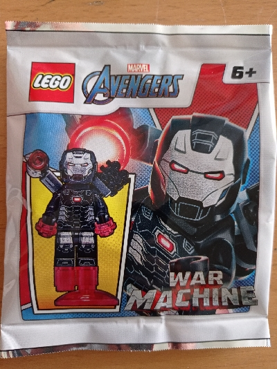 LEGO 242107 War Machine foil pack