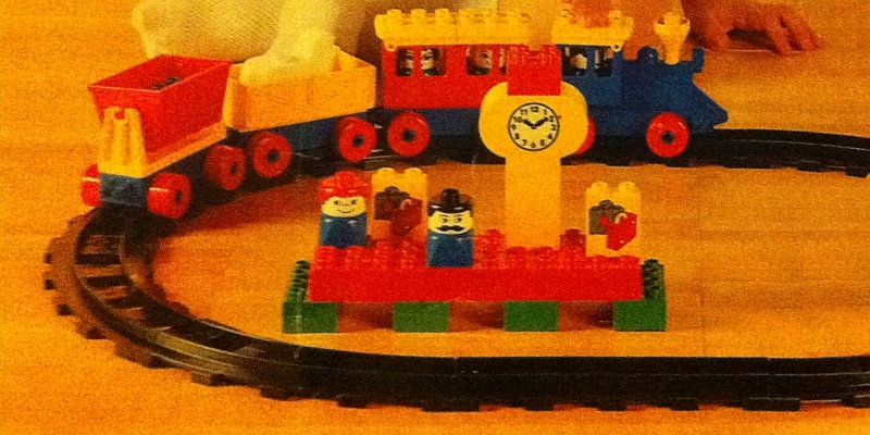 LEGO 2653 (Train Set with Station)