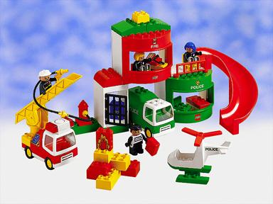 LEGO 2811 Rescue Station