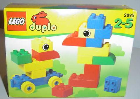LEGO 2895 Rooster on Wheels