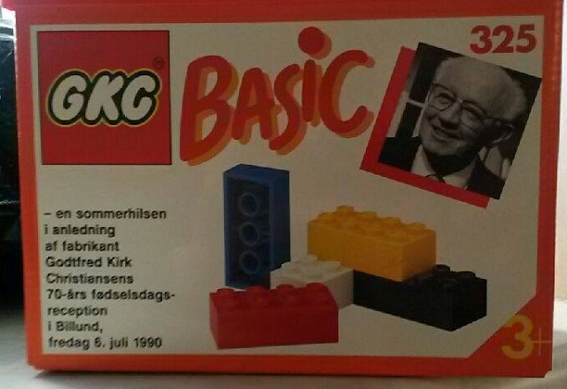 LEGO 325-4 Basic Building Set - GKC 70th Birthday edition
