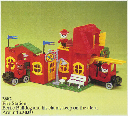 LEGO 3682 Fire Station