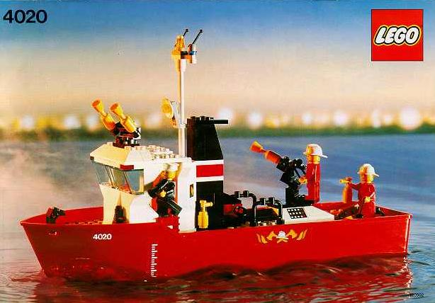 LEGO 4020 Fire Fighting Boat