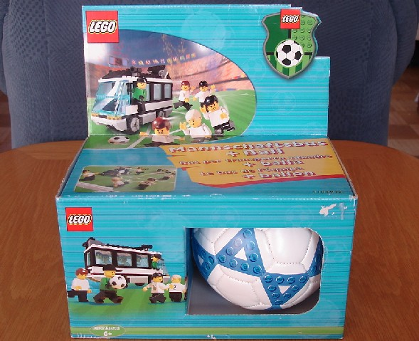 LEGO 4184912 Black Bus with Ball (Mannschaftsbus + Ball)