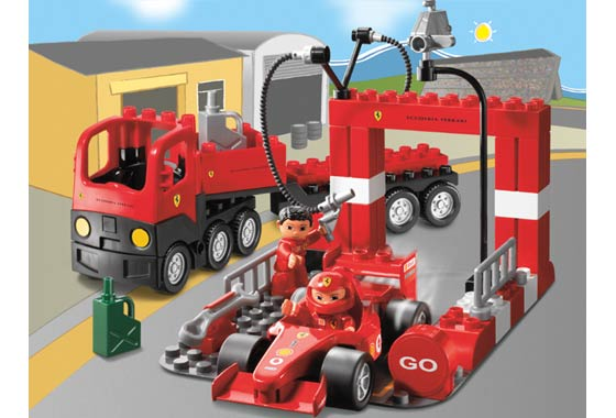 LEGO 4694 Ferrari F1 Racing Team
