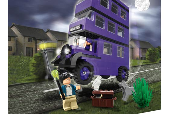 LEGO 4755 Knight Bus