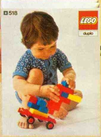 LEGO 518-8 Bricks, Half Bricks and Trolley