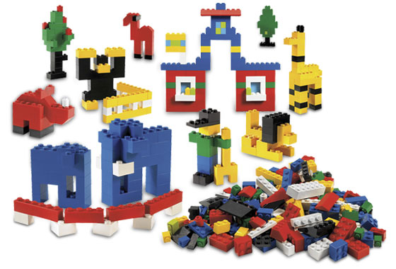 LEGO 5528 Canister with 700 Pieces