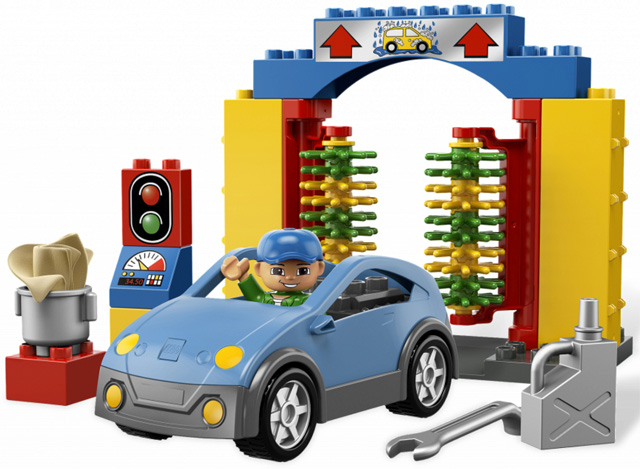 LEGO 5696 Car Wash