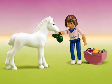 LEGO 5822 Jennifer and Foal blister pack