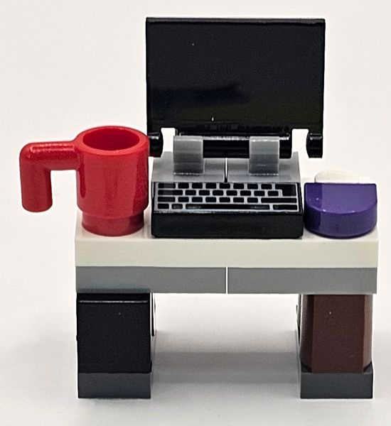 LEGO 60381-13 Advent Calendar 2023, City (Day 12) - Desk with Computer