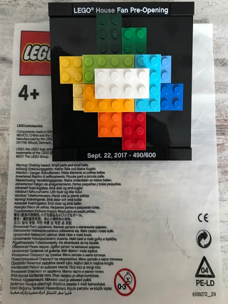 LEGO 6168272 LEGO House Pre-Opening Fan Set