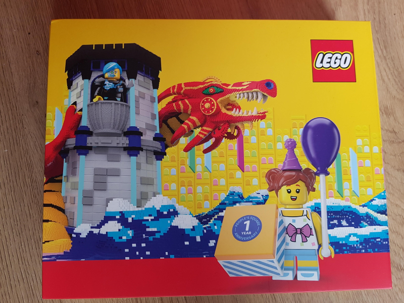 LEGO 6294512 Shanghai Castle - LEGO Store Shanghai People's Square 1 Year Anniversary
