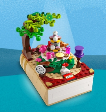 LEGO 6384694 Bricktober Fairy Tale Set 4/4 - Alice's Adventure in Wonderland (2021 Toys "R" Us Exclusive)
