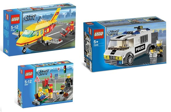LEGO 66307 City Bundle Pack, Super Pack 3 in 1 (Sets 7245, 7732, and 8401)