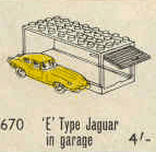 LEGO 670-3 1:87 Jaguar E-Type with Garage