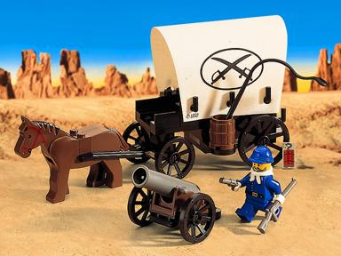 LEGO 6716 Weapons Wagon