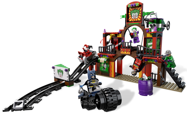 LEGO 6857 The Dynamic Duo Funhouse Escape