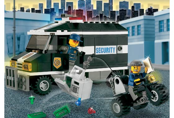 LEGO 7033 Armored Car Action