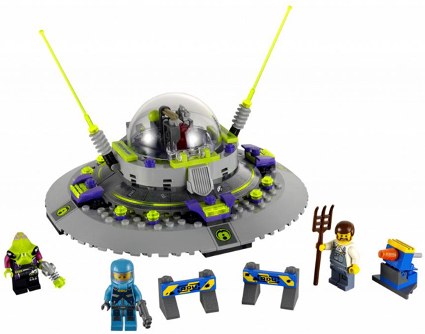 LEGO 7052 UFO Abduction