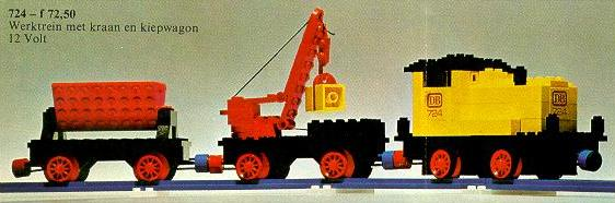 LEGO 724 12V Diesel Locomotive with Crane and Tipper Wagon