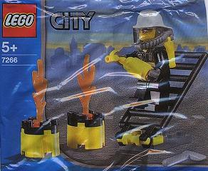 LEGO 7266 Fireman polybag