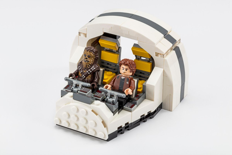 LEGO 75512 Millennium Falcon Cockpit - San Diego Comic-Con 2018 Exclusive