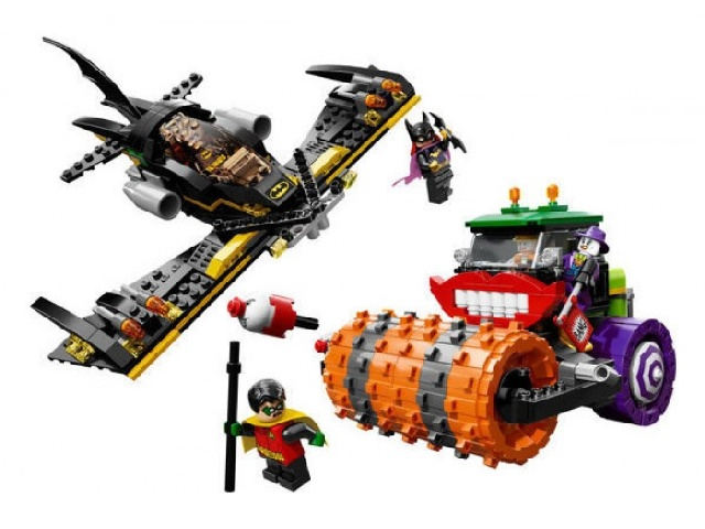 LEGO 76013 Batman: The Joker Steam Roller