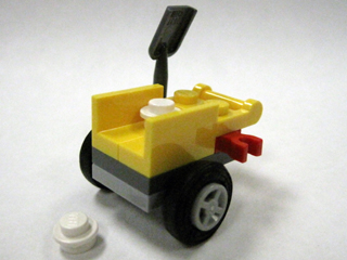 LEGO 7687-18 Advent Calendar 2009, City (Day 17) - Wheelbarrow and Snowballs
